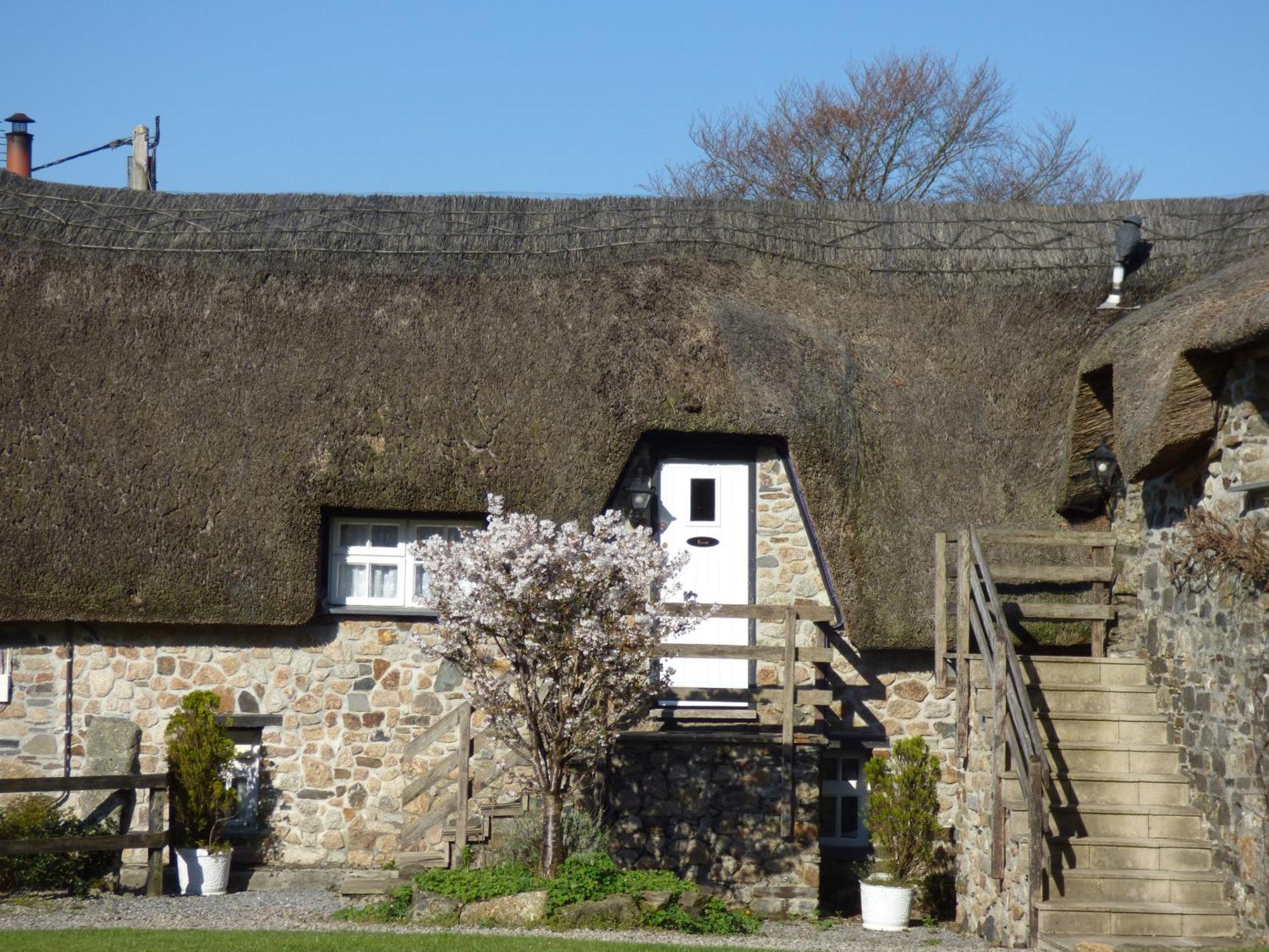 Bearslake Inn Bridestowe Екстер'єр фото