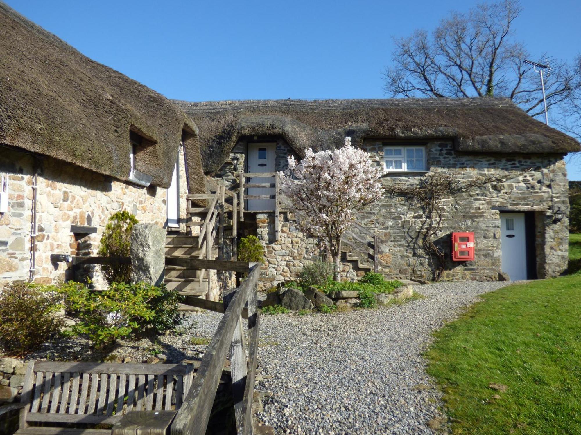 Bearslake Inn Bridestowe Екстер'єр фото